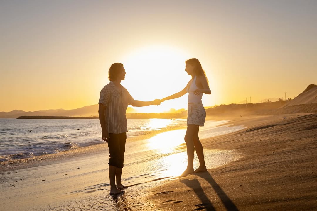 She said yes :) 

❤️ @alexbactive